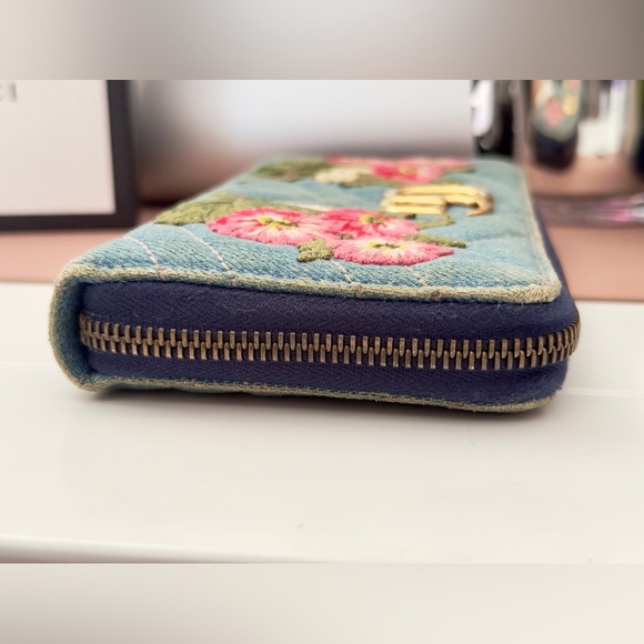 Gucci Marmont Denim Floral Zippy Wallet - Picture 8 of 14
